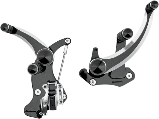 Forward Control - Black - Diamond